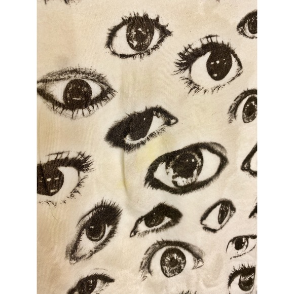 Brandy rare eye tee. - Picture 4 of 4